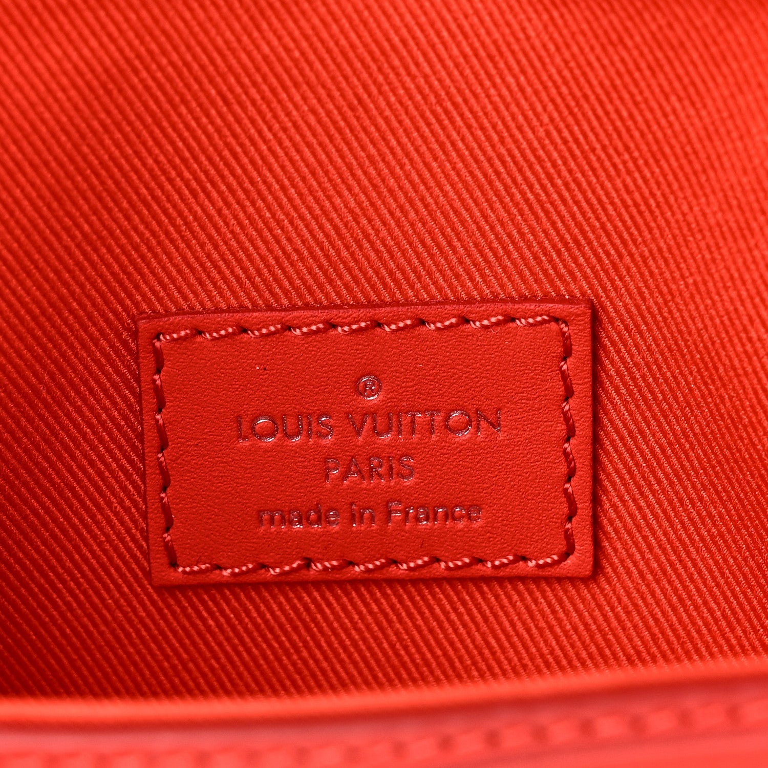 Epi Micro Steamer Crossbody Red