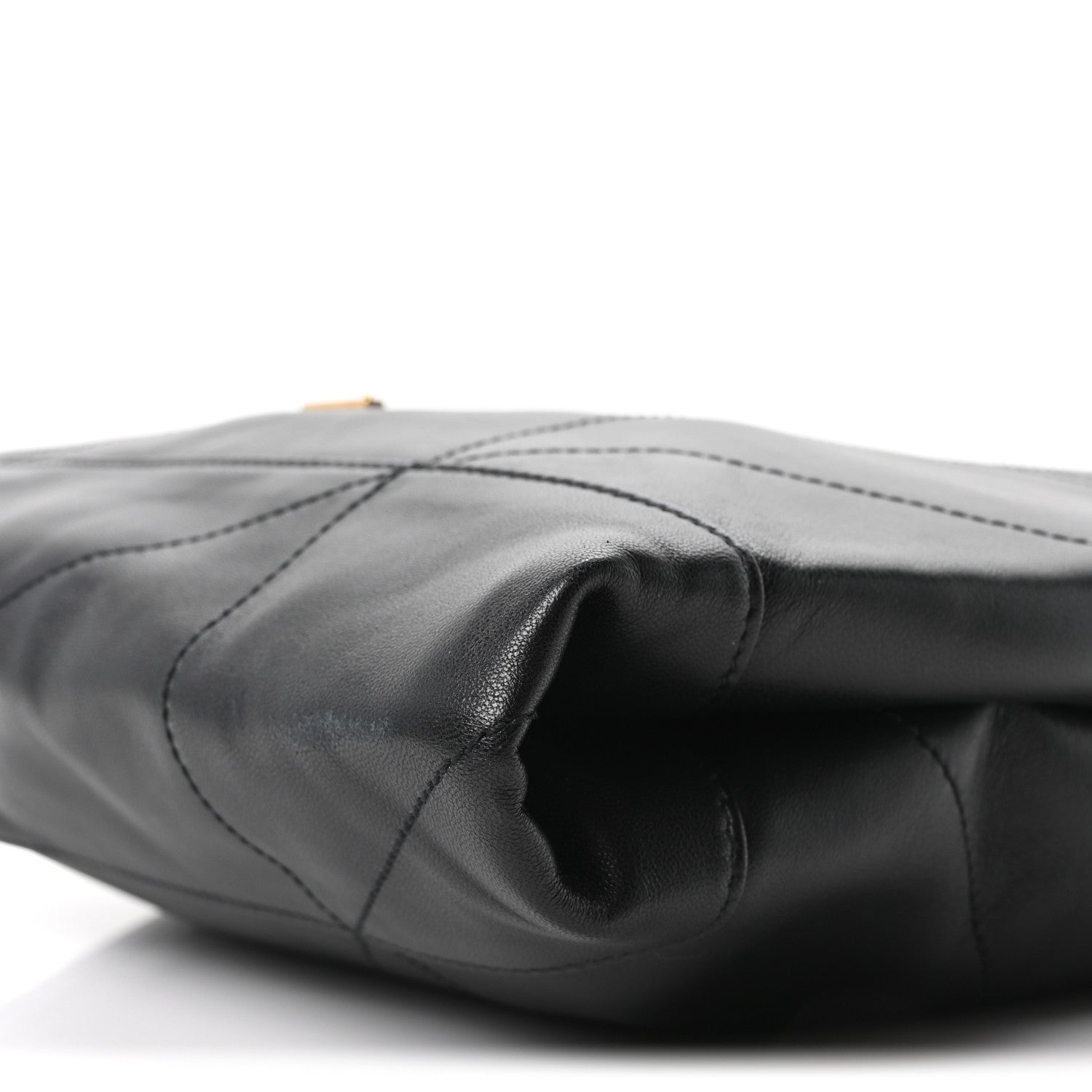 Lambskin Matelasse Monogram Medium Jamie 4.3 Pochon Black
