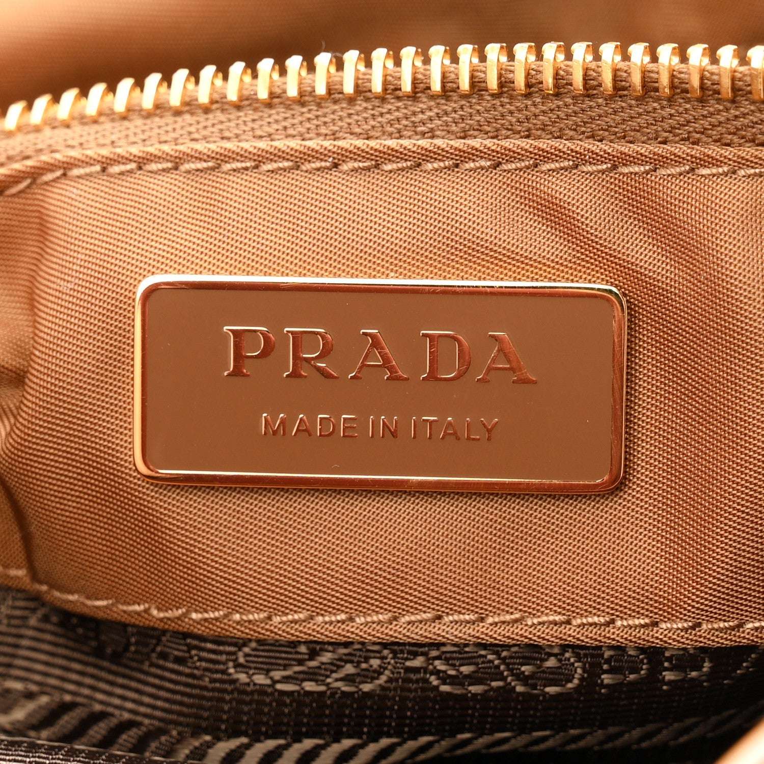 Re-Nylon Triangle Large Mariner Shoulder Bag Brandy
