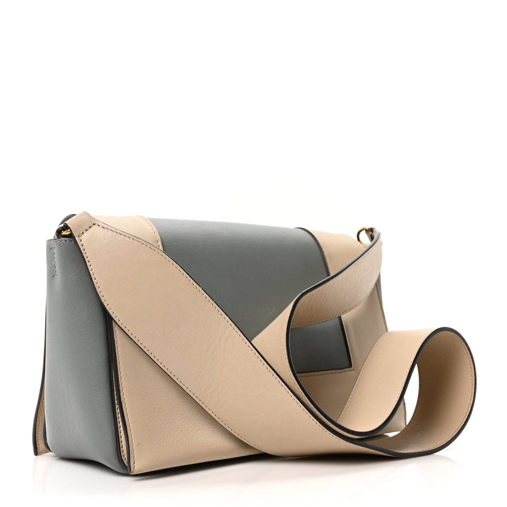 Shiny Smooth Calfskin Medium Frame Shoulder Bag Grege Storm