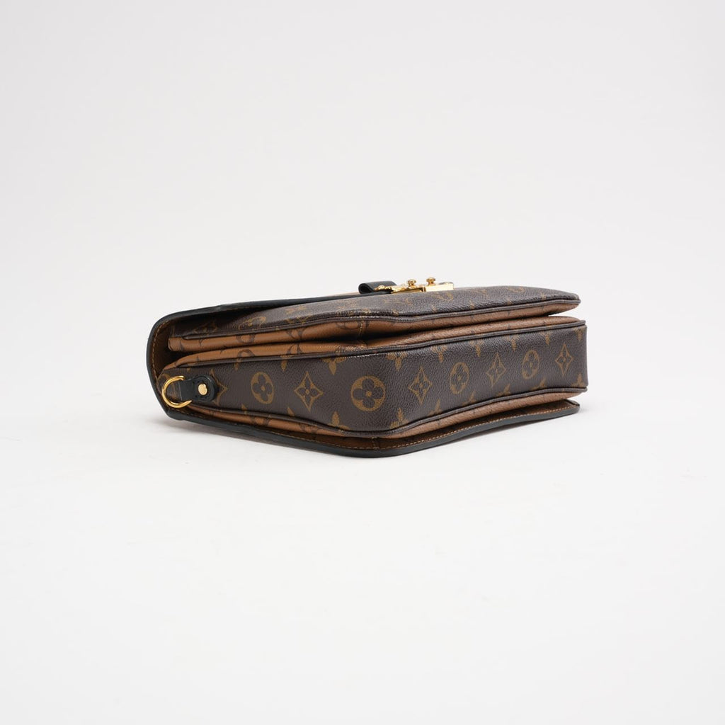 Louis Vuittion Pochette Métis Monogram Reverse Canvas 2016