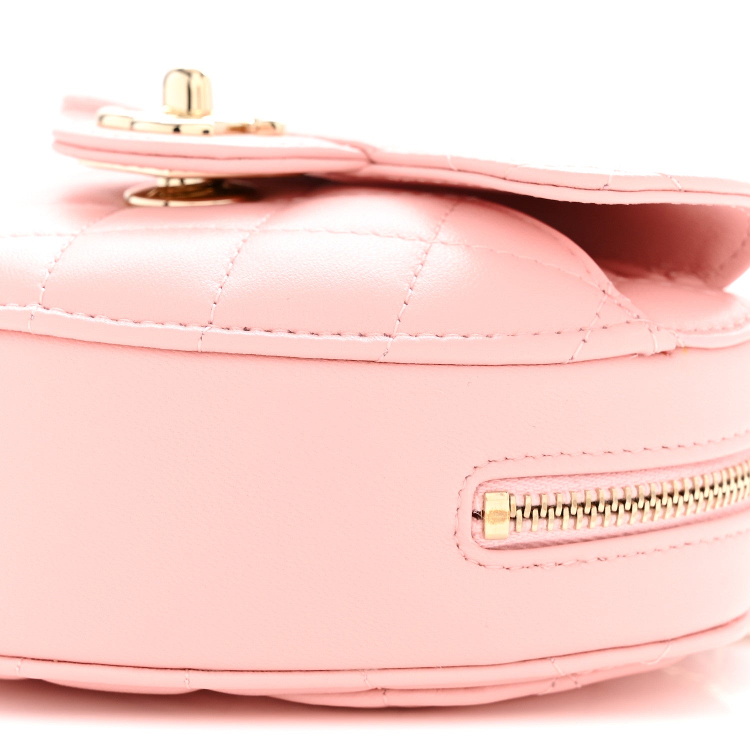 Lambskin Quilted CC In Love Heart Clutch With Chain Light Pink