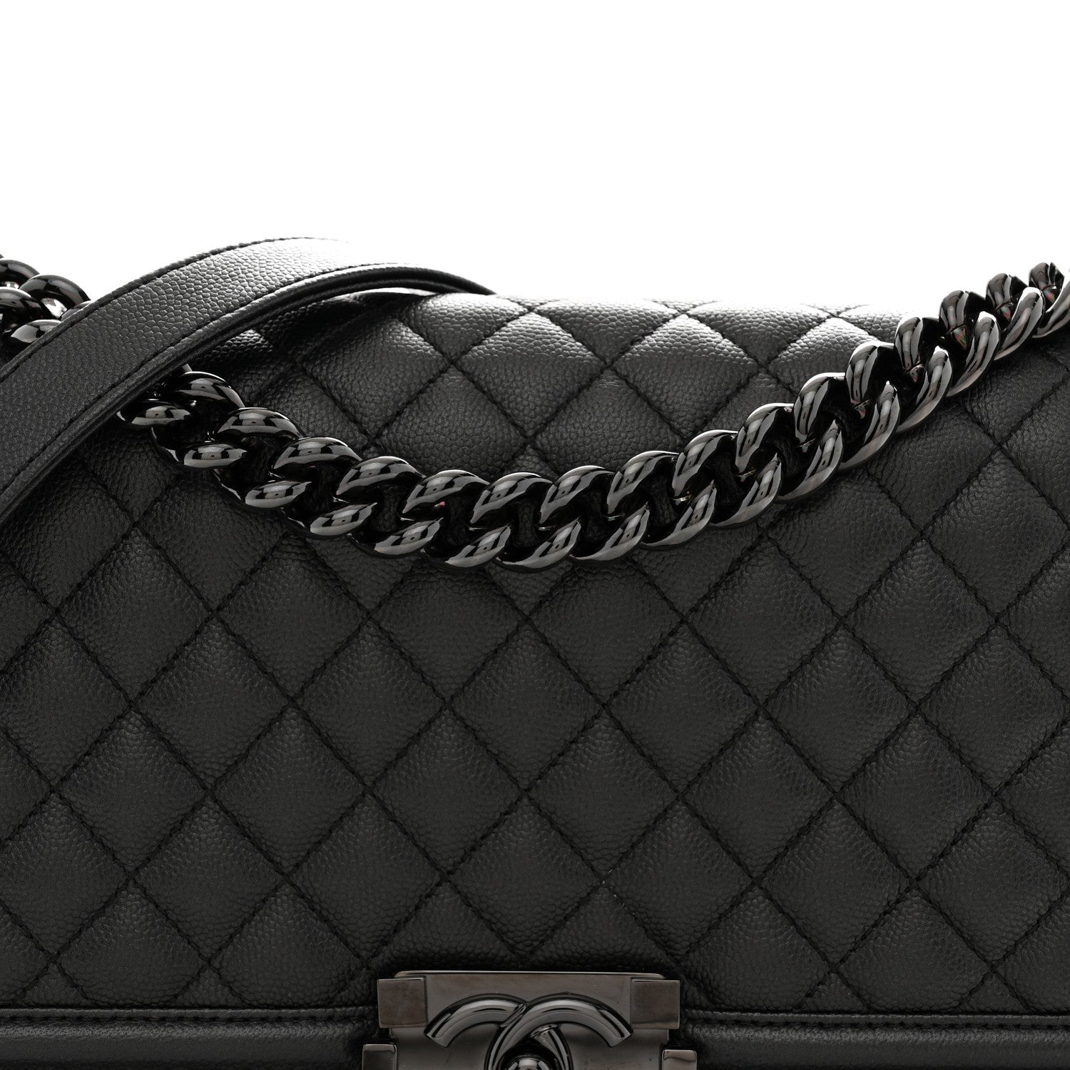 Caviar Quilted Medium Boy Flap So Black