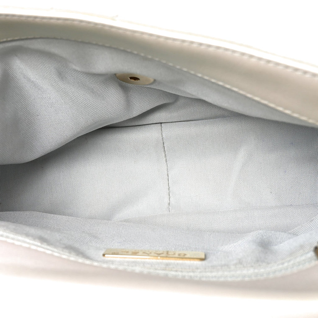 Iridescent Calfskin Quilted Medium Chanel 19 Flap White