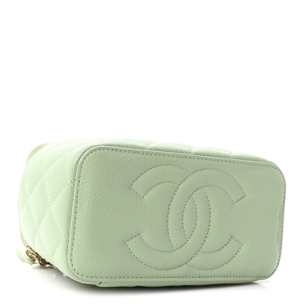 Caviar Quilted Small Vanity Case With Chain Light Green