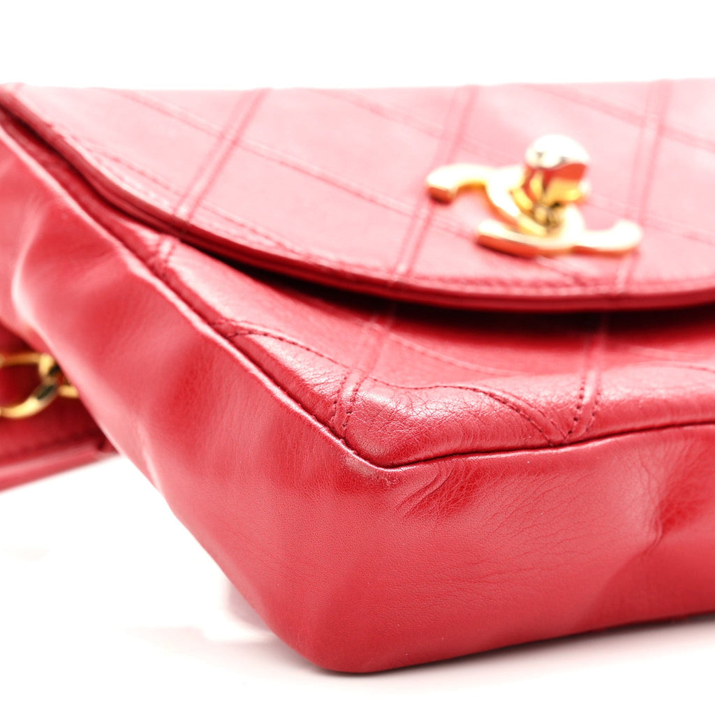 Lambskin Diamond Stitched Waist Chain Belt Flap Bag 75 30  Red