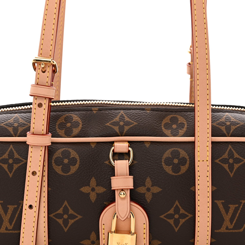 Monogram Hang On