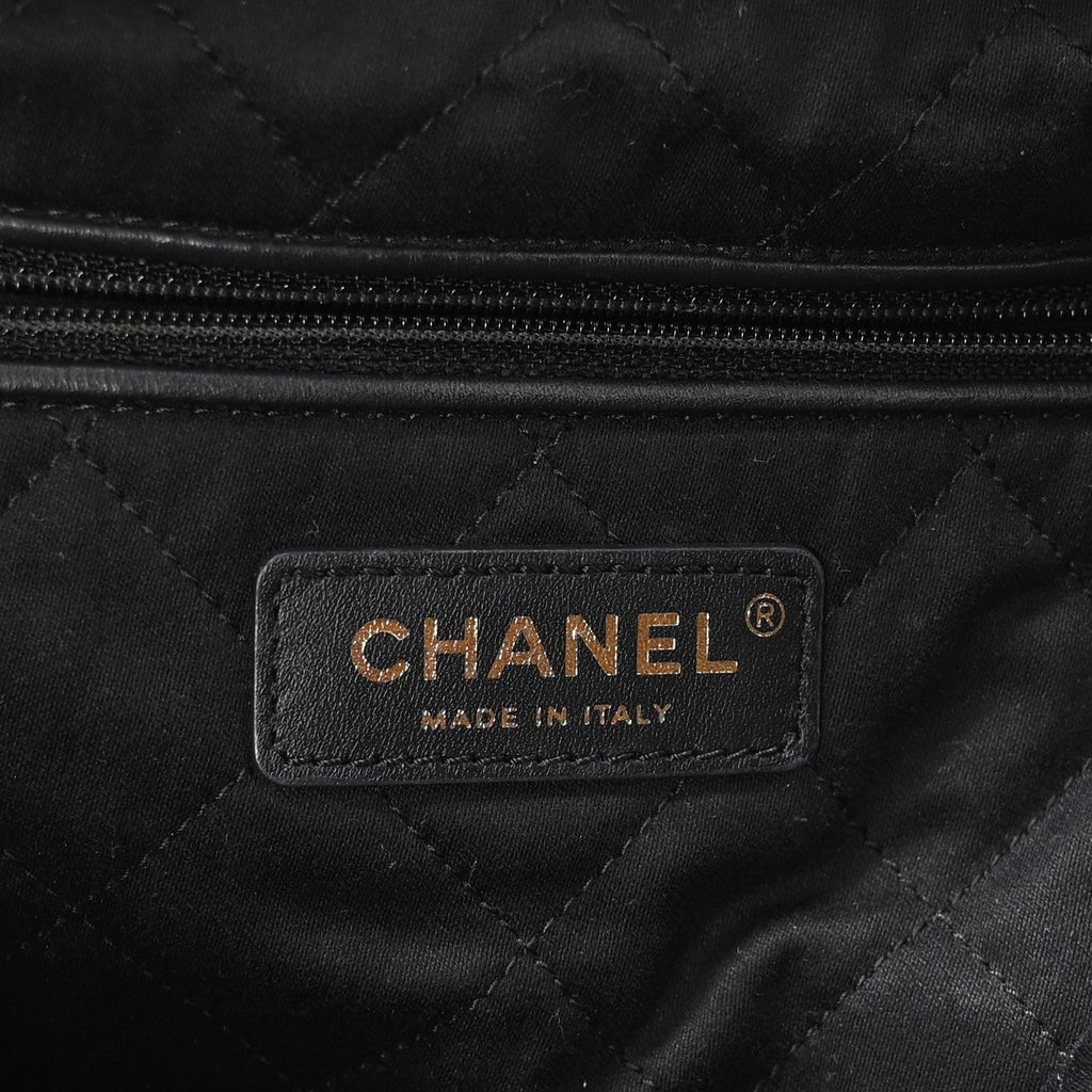 Shiny Calfskin Quilted Small Chanel 22 Black