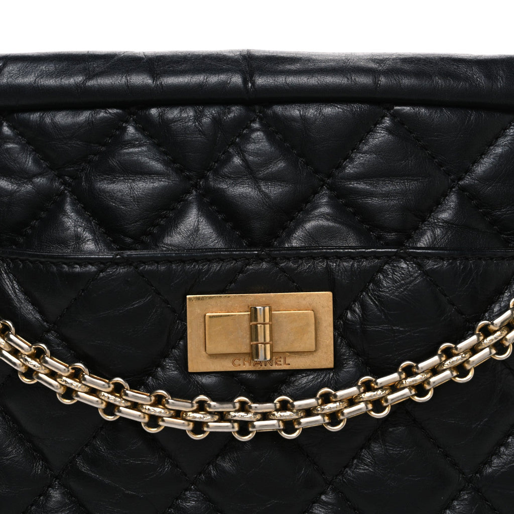 Aged Calfskin Quilted Medium Reissue Camera Case Black