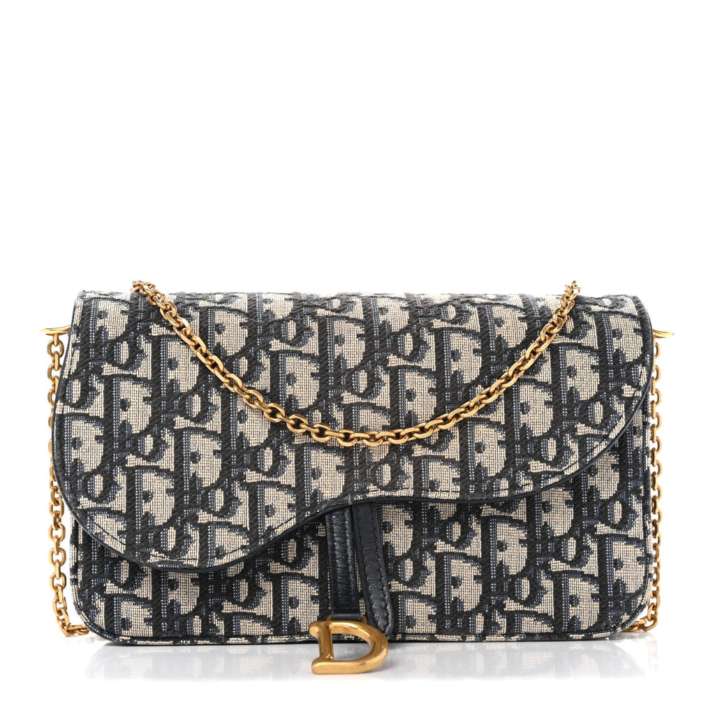 Oblique Saddle Chain Pouch Blue