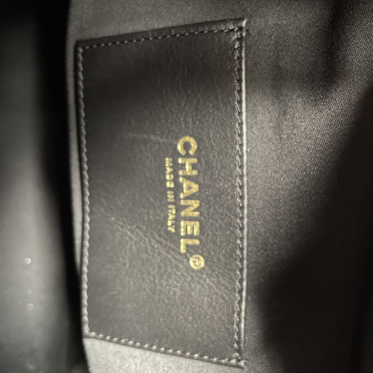 Chanel 25 Medium Grained Calfskin & Gold-Tone Black 2025