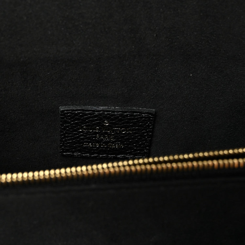 Monogram Victoire Black