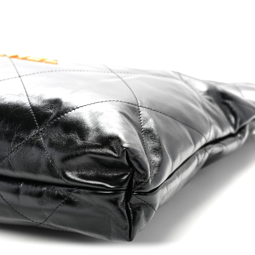 Shiny Calfskin Quilted Chanel 22 Black