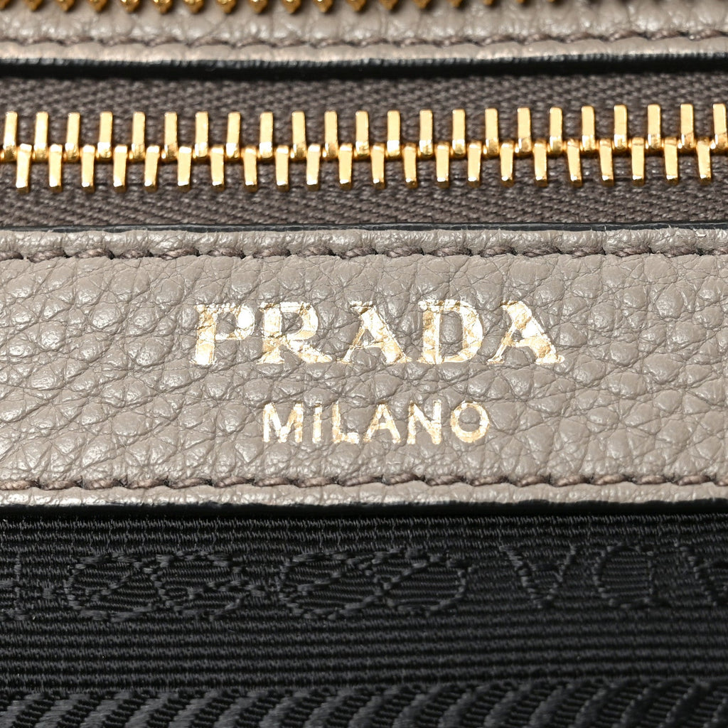 Vitello Daino Zippered Tote Argilla