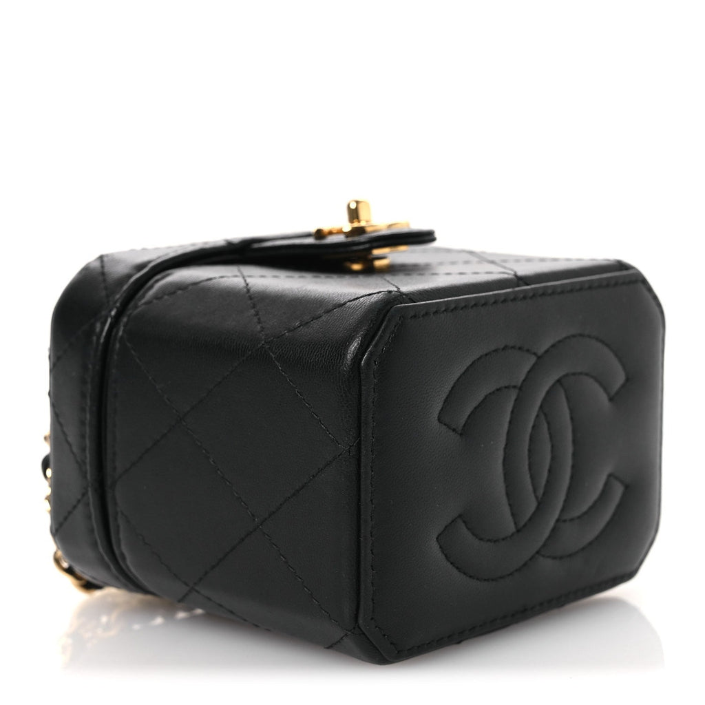 Lambskin Quilted Vanity Clutch With Chain Black