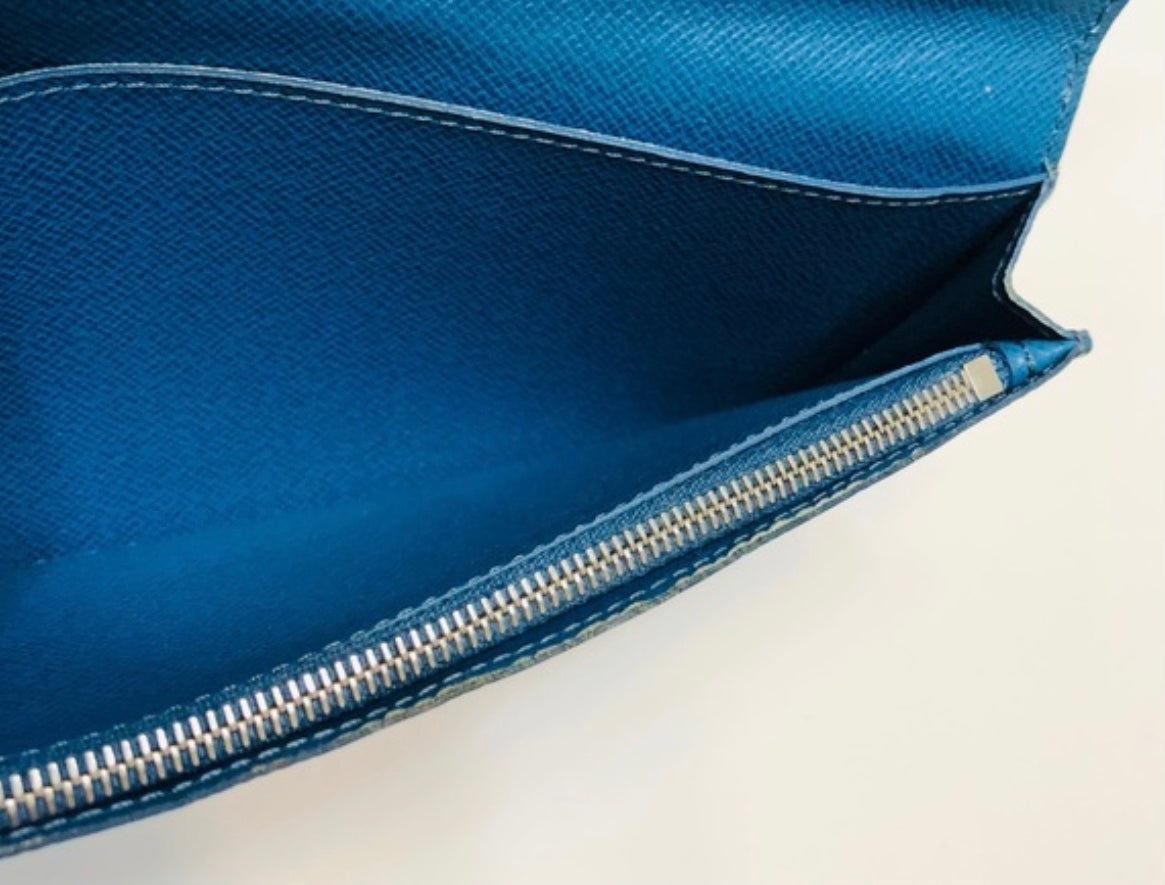 LOUIS VUITTON Epi Brazza Wallet Toledo Blue