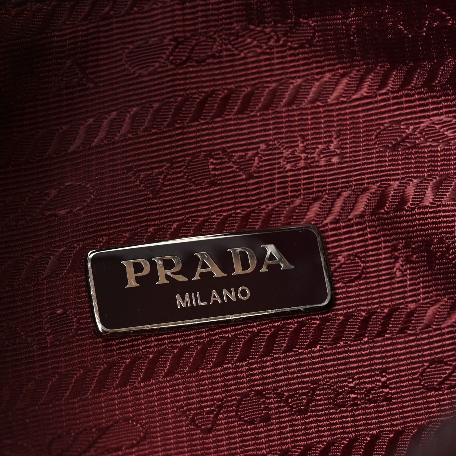 Tessuto Nylon Saffiano Mini Re-Edition 2005 Bag Bordeaux