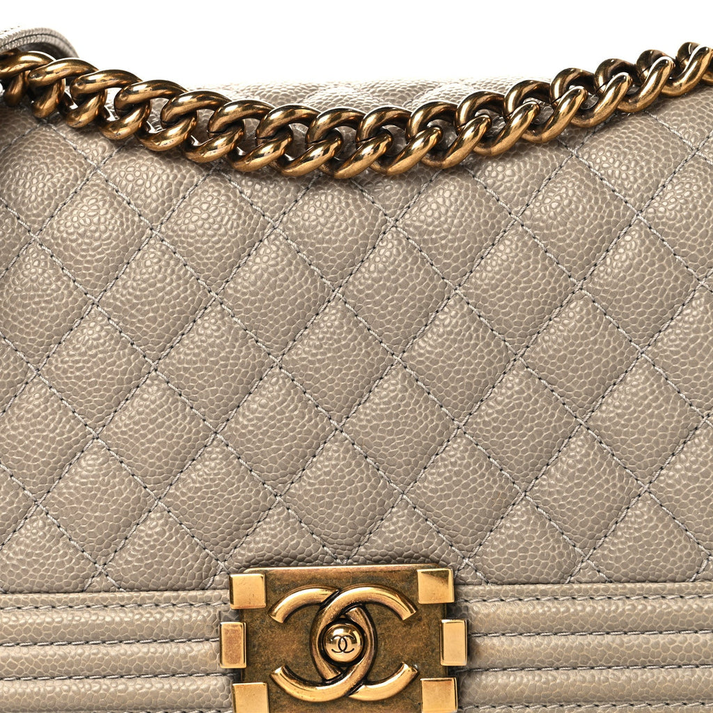 Caviar Quilted Medium Boy Flap Grey