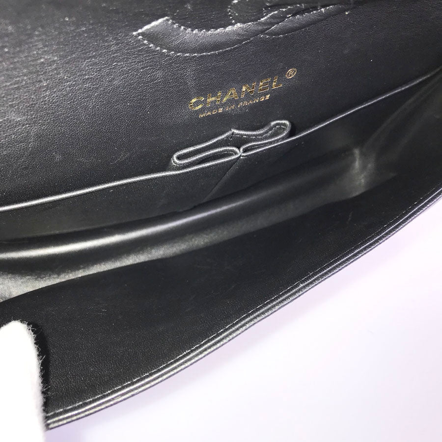 CHANEL V Stitch Shoulder bag