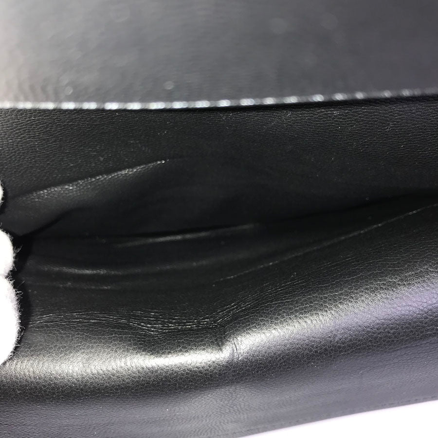 CHANEL V Stitch Shoulder bag