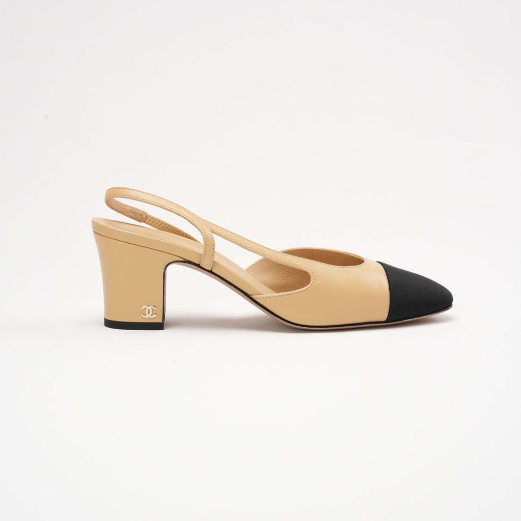Chanel Beige /Black Lambskin Cap Toe CC Slingback Pumps Size 38.5