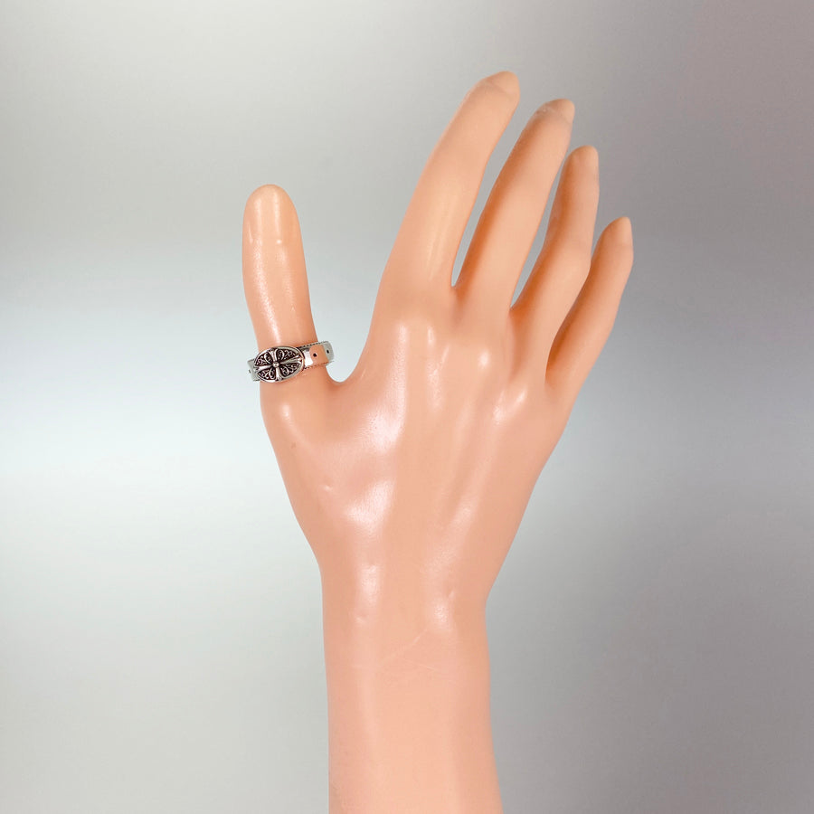 CHROME HEARTS Belted Oval Ring