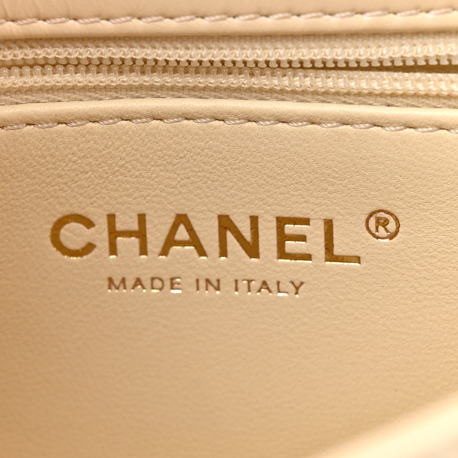Shiny Lambskin Quilted Golden Links Top Handle Flap White