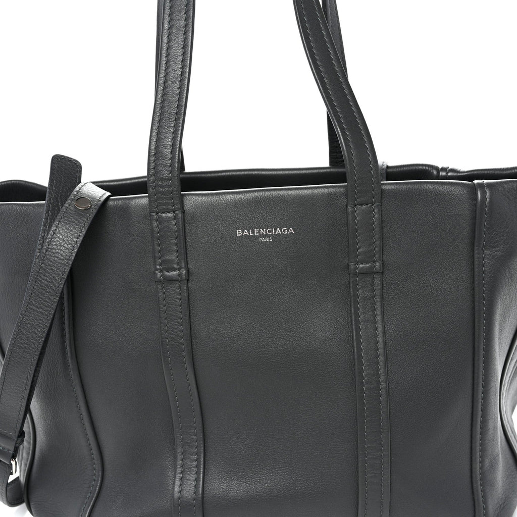 Calfskin Medium Laundry Cabas Tote Gris Fossile