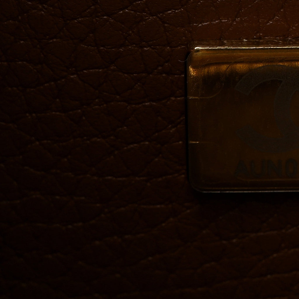 Grained Calfskin Stitched Urban Essentials Small Shopping Bag Camel
