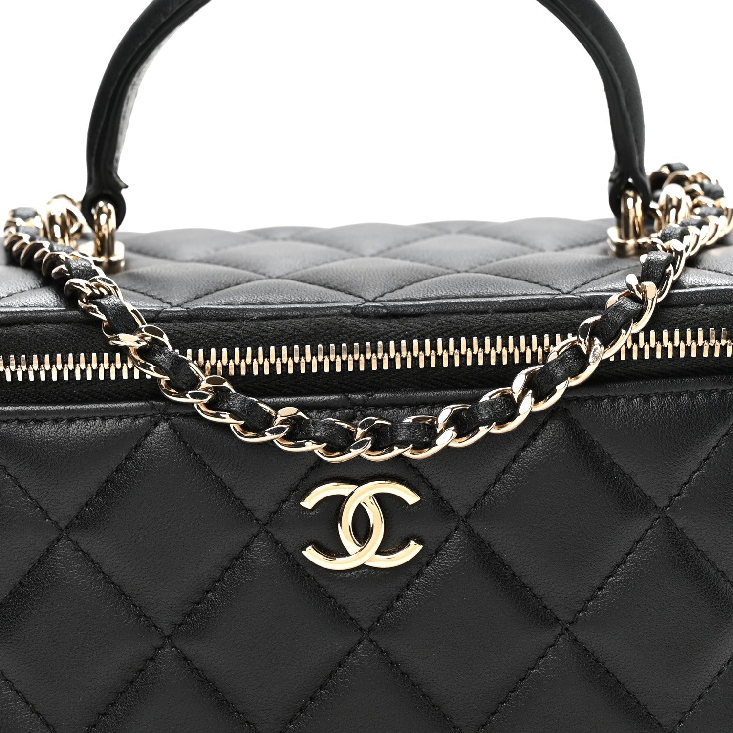 Lambskin Quilted Small Top Handle Vanity Case With Chain Black