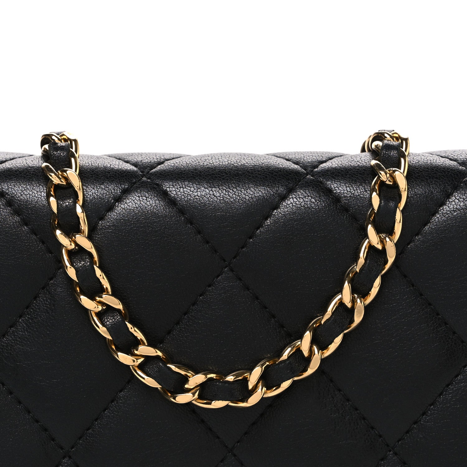 Lambskin Quilted Wallet On Chain WOC Black
