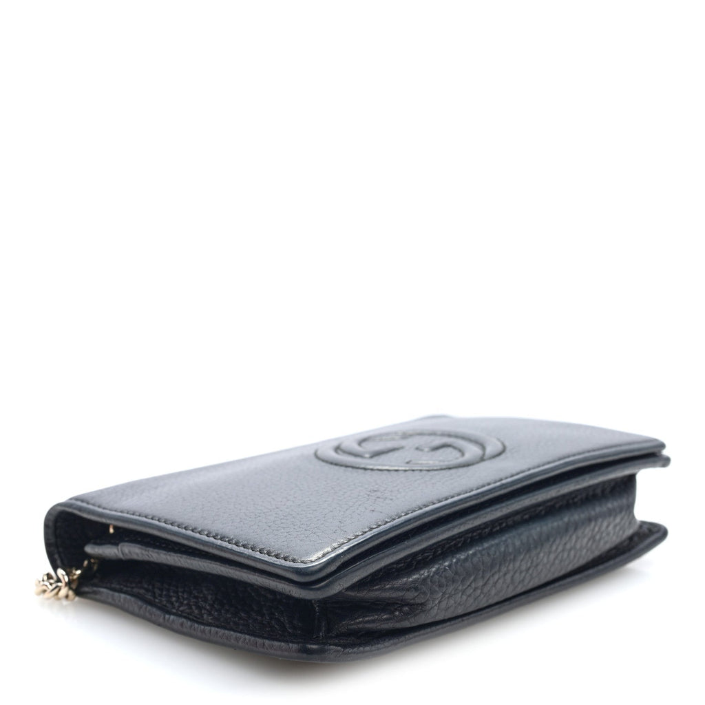 Pebbled Calfskin Soho Wallet On Chain Black