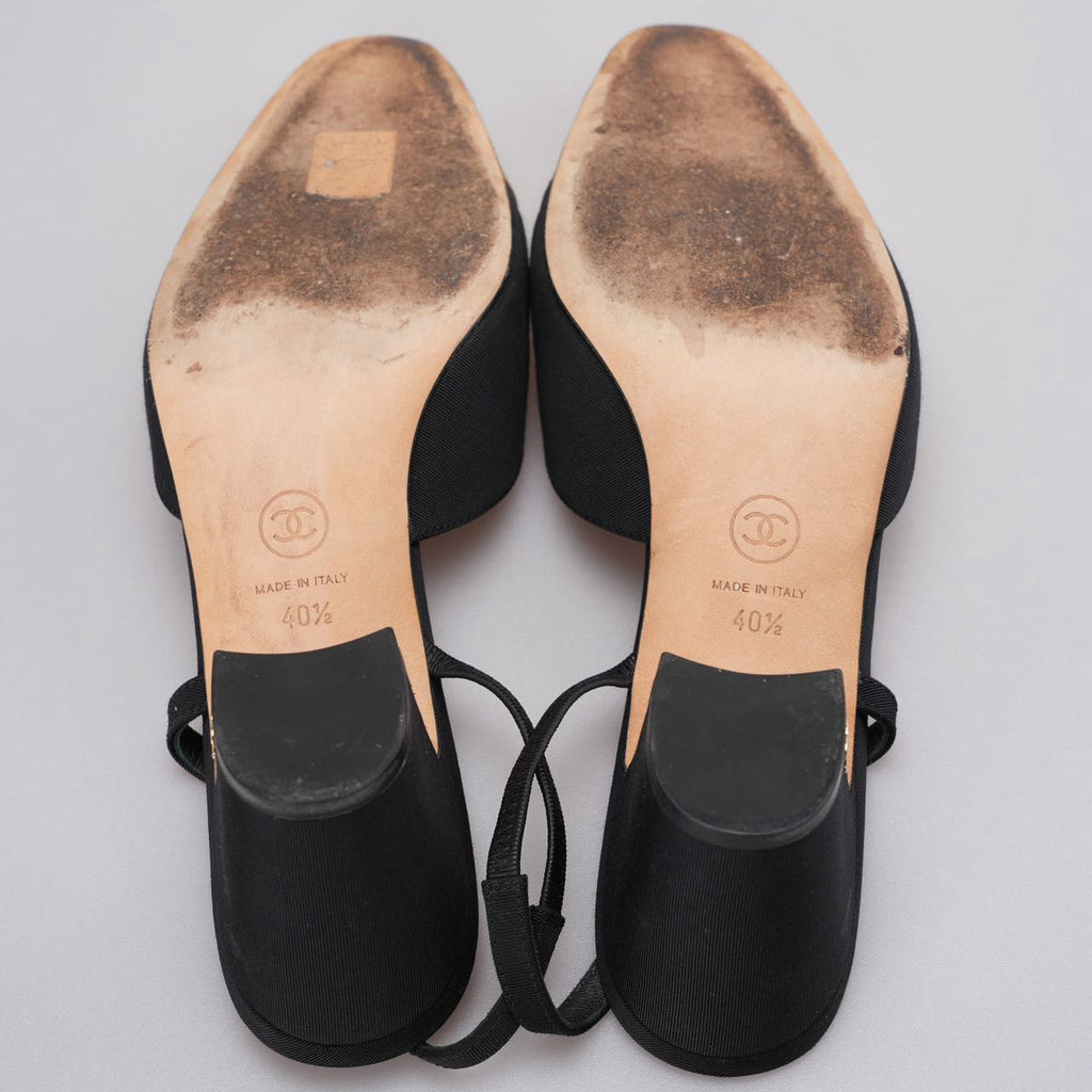 Chanel Black / Gold  Escarpins Slingback Chanel Velours Noir Size 40.5