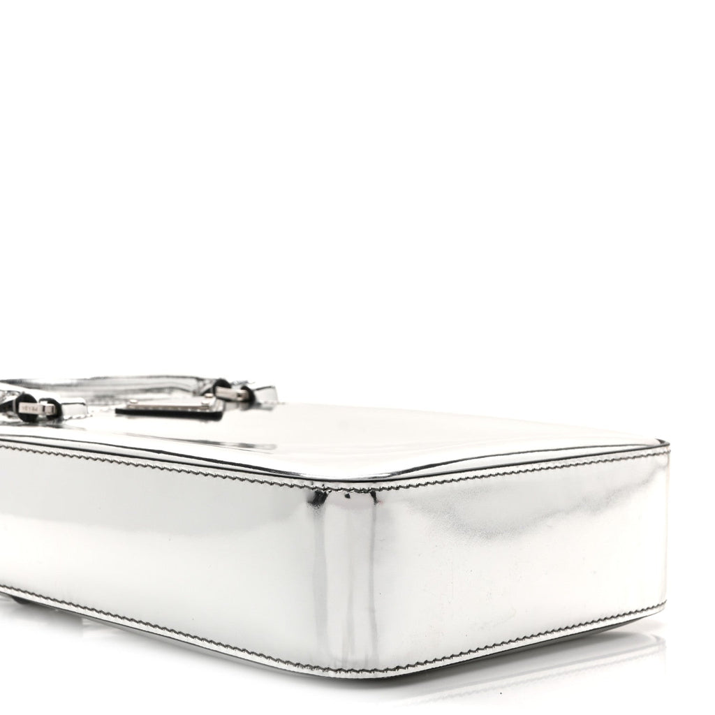 Spazzolato Triangle Small Double Handle Crossbody Tote Argento