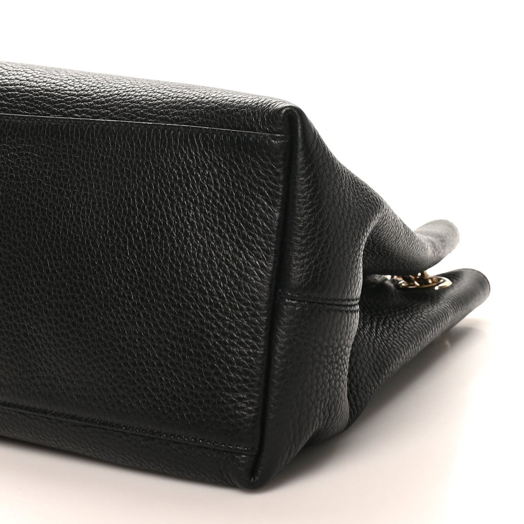 Pebbled Calfskin Medium Soho Chain Shoulder Bag Black