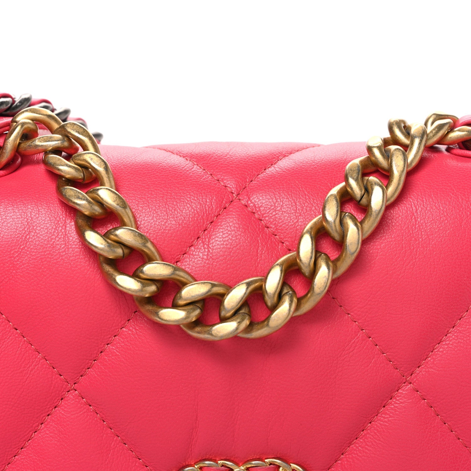 Goatskin Quilted Medium Chanel 19 Flap Pink