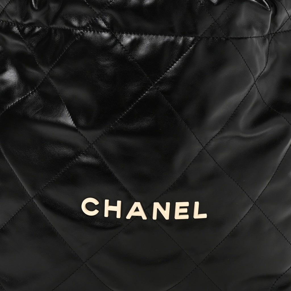 Calfskin Quilted Small Chanel 22 Black