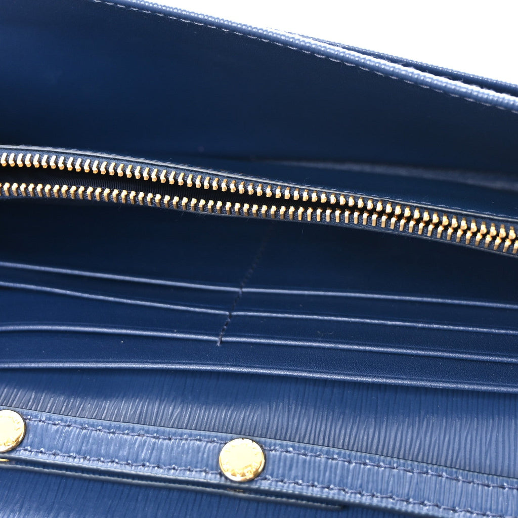 Saffiano Wallet on Chain Bluette