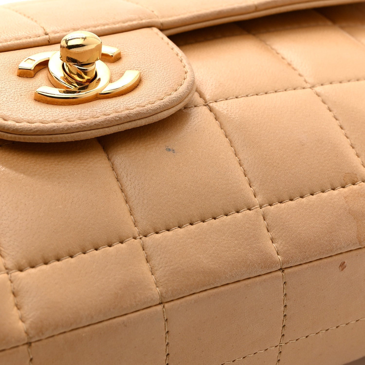 Lambskin East West Chocolate Bar Flap Beige
