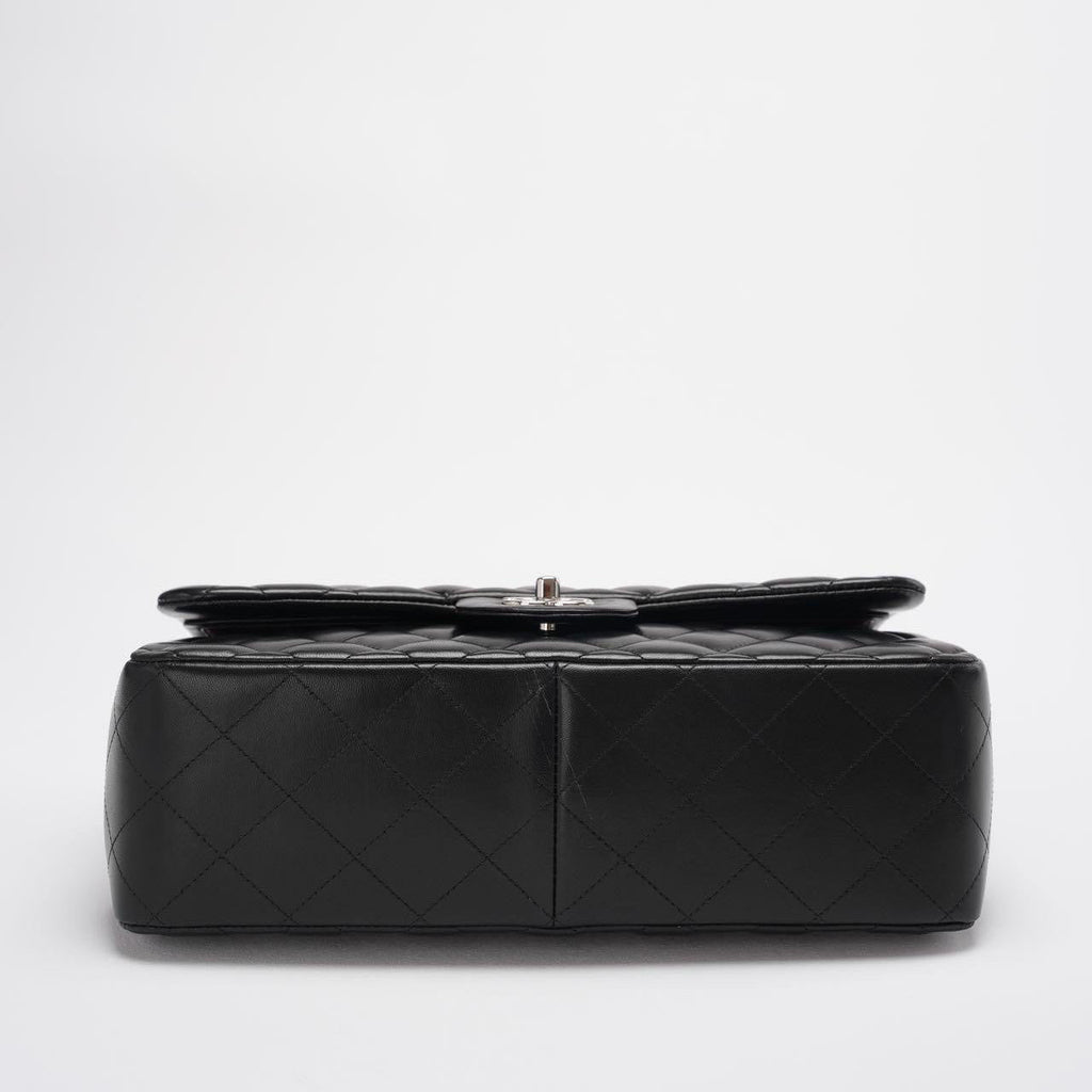 Chanel Classic Flap Bag Lambskin Black Bag Jumbo in Silver Hardware
