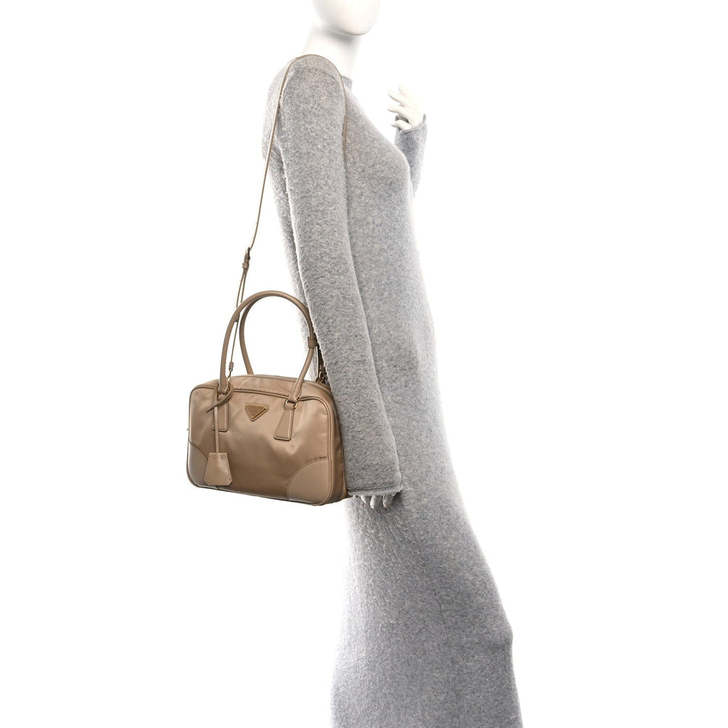 Re-Nylon Saffiano Medium Re-Edition 1978 Two Handle Bag Cammello