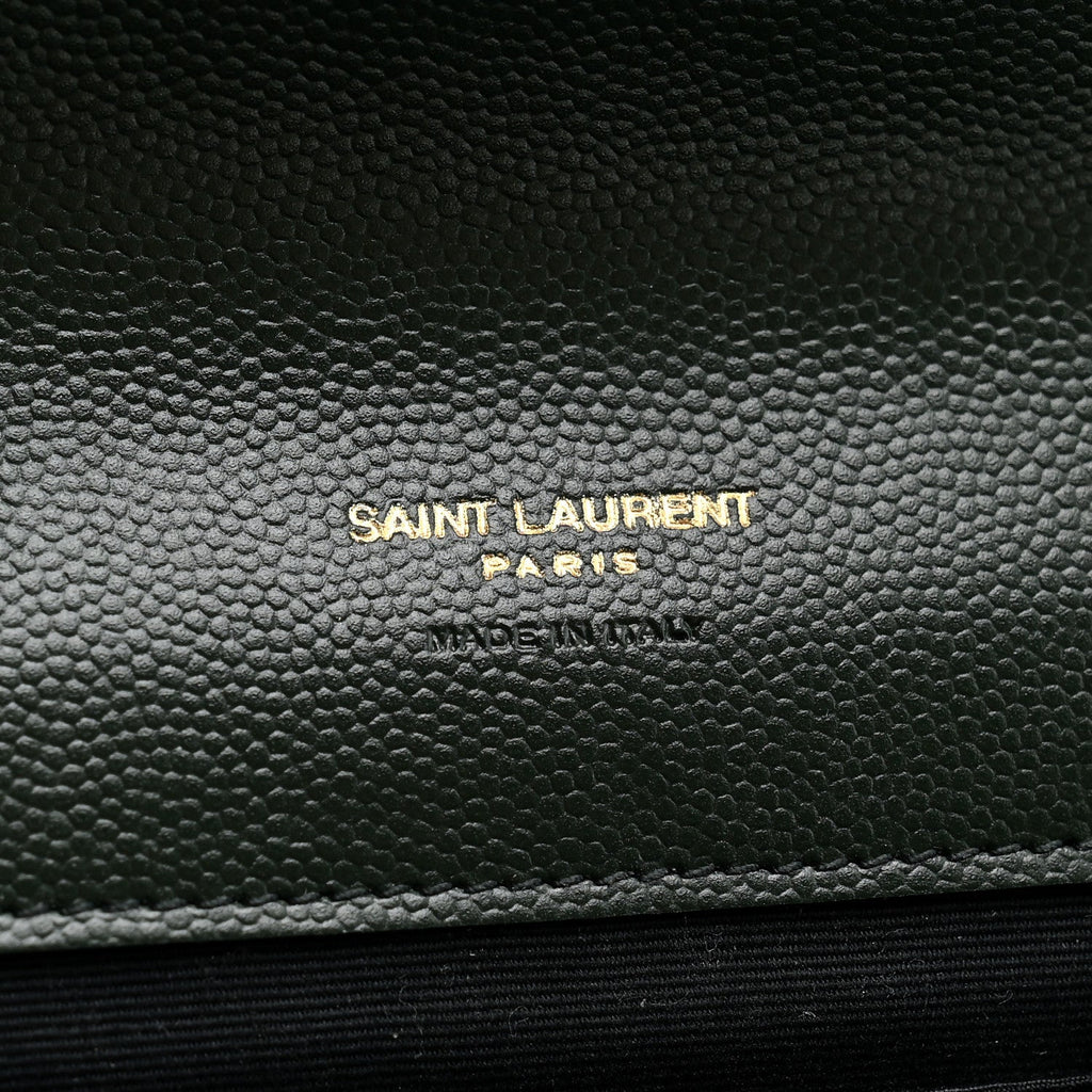Grain De Poudre Textured Mixed Matelasse Triquilt Monogram Clutch Vert Fonce