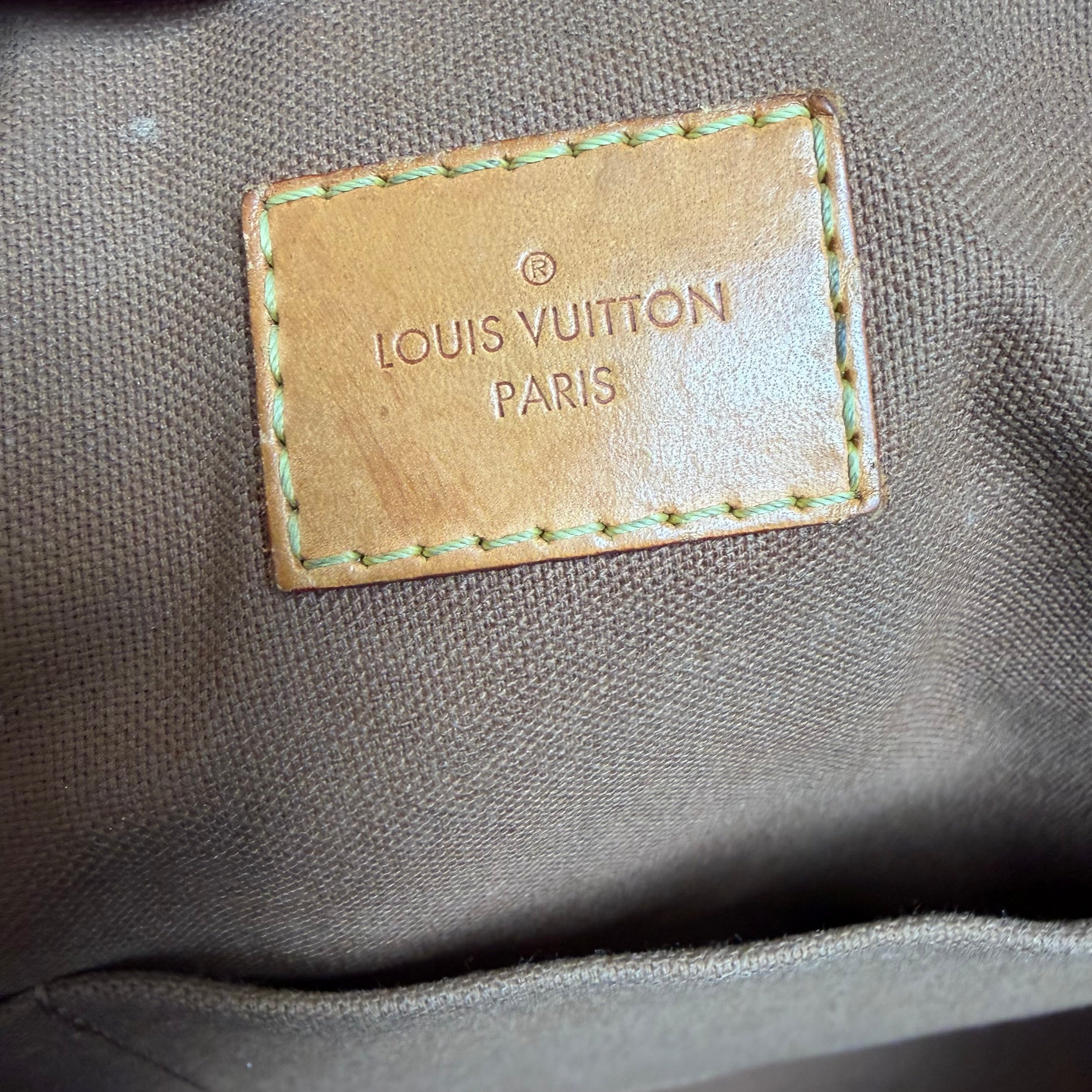 LOUIS VUITTON Tivoli GM Shoulder Bag