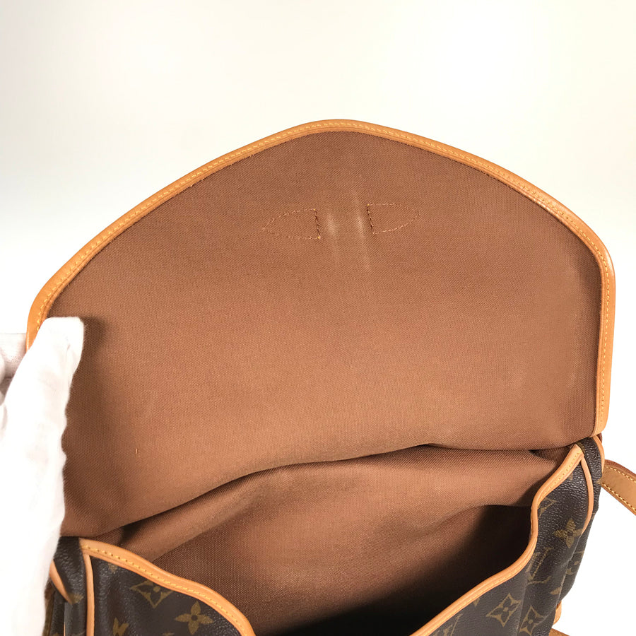 LOUIS VUITTON Monogram Saumur 30 M42256 Shoulder bag