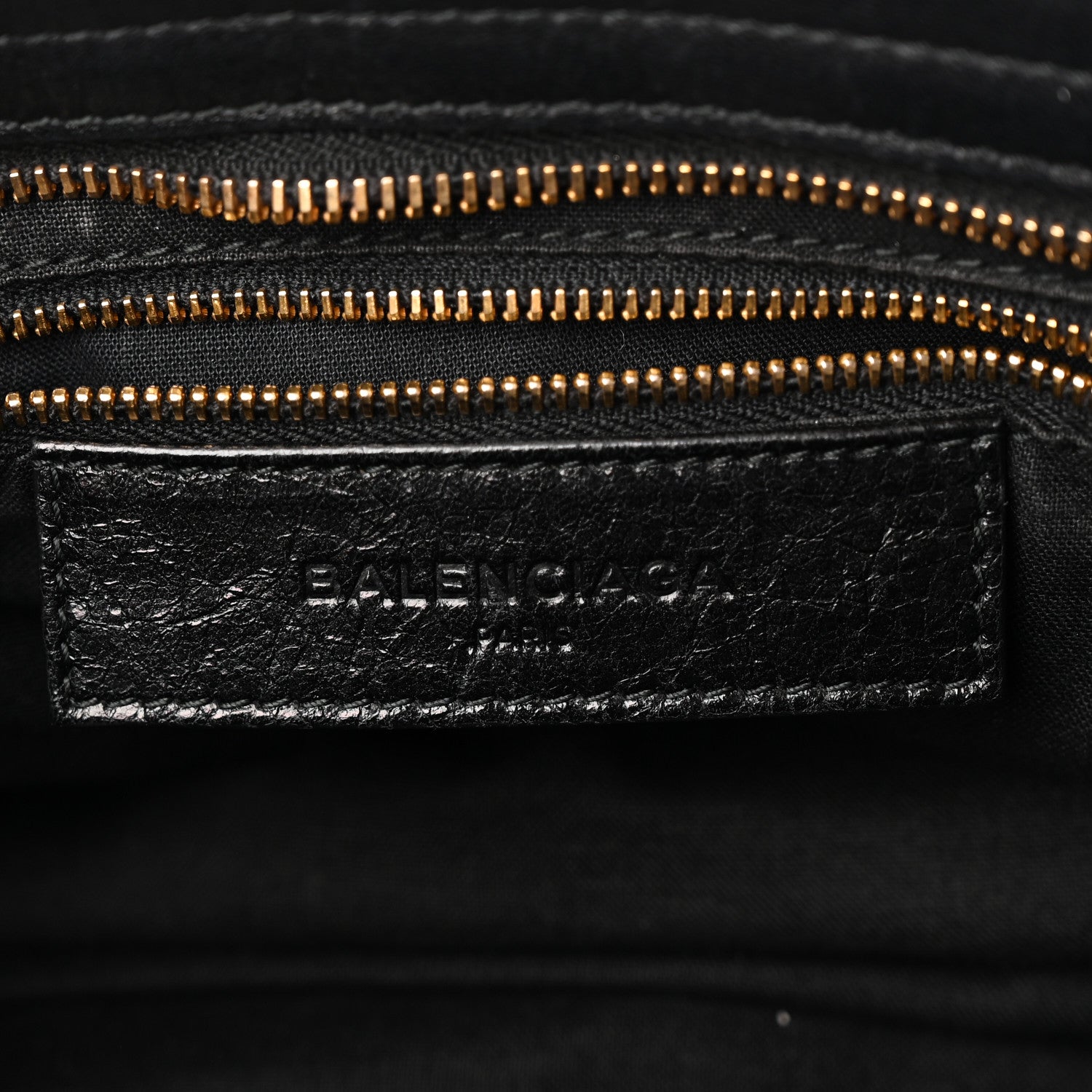 Agneau Giant 12 Gold Hardware City Black