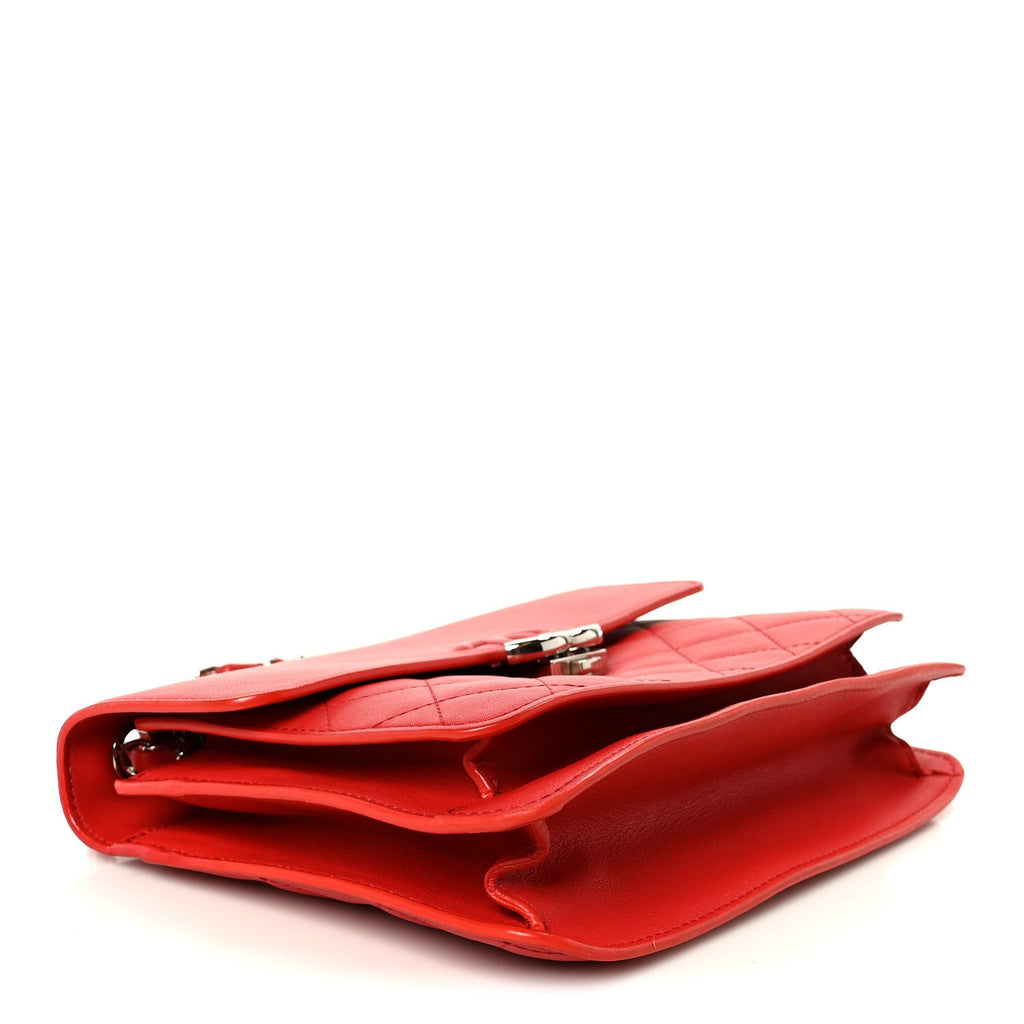 Grained Calfskin Quilted Large CC Box Flap Red