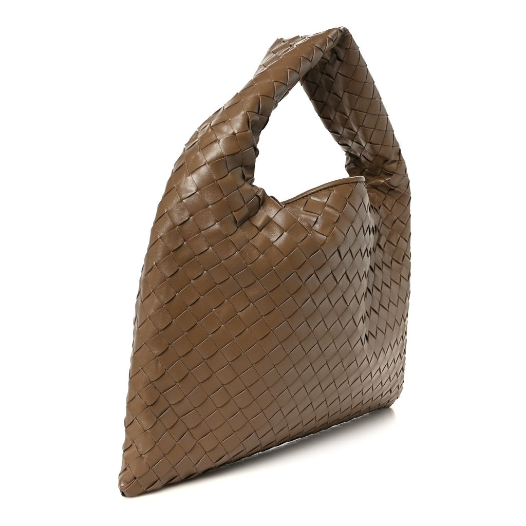 Calfskin Intrecciato Small Hop Pinecone