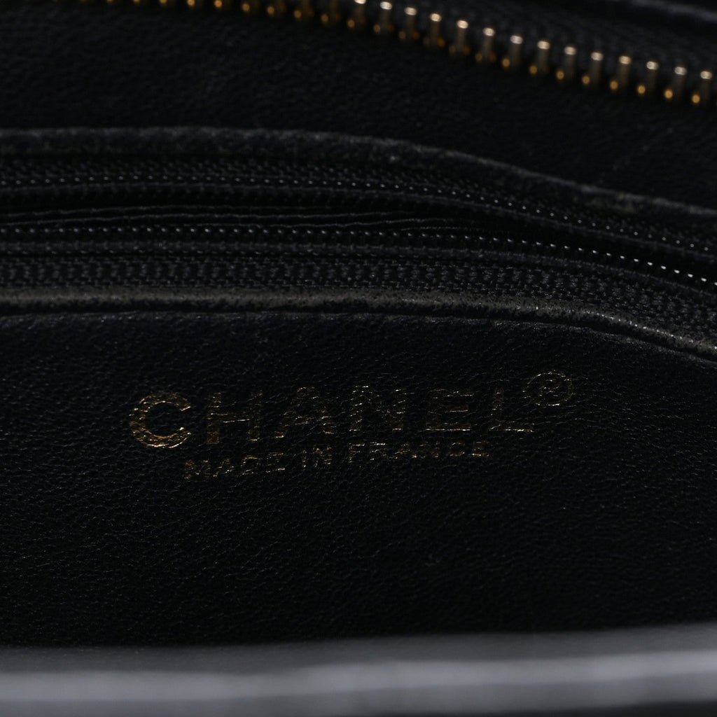 Caviar Quilted Medallion Tote Black