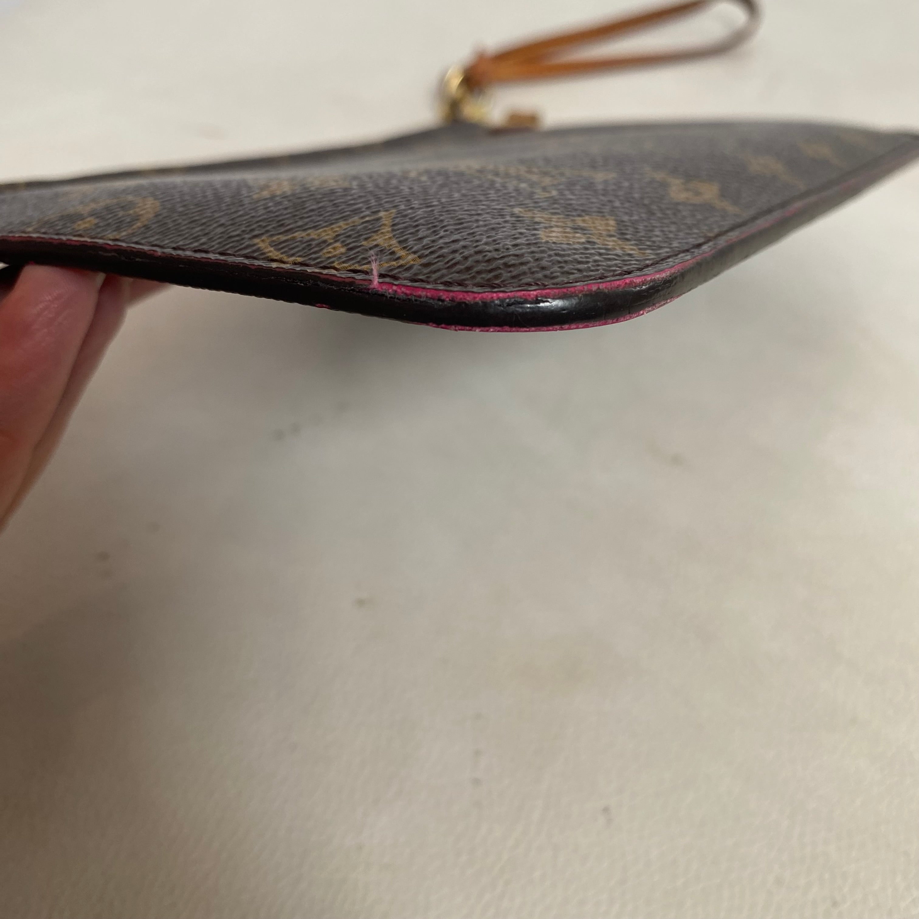 LOUIS VUITTON Monogram Neverfull GM Wristlet