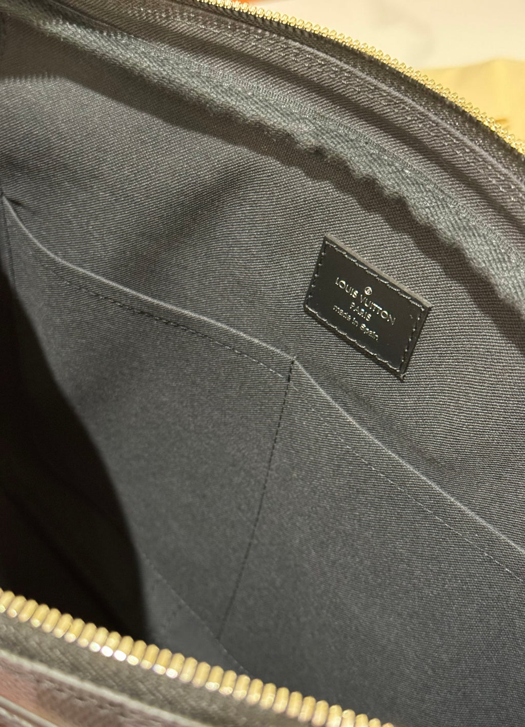 LOUIS VUITTON DAMIER GRAPHITE BRIEFCASE